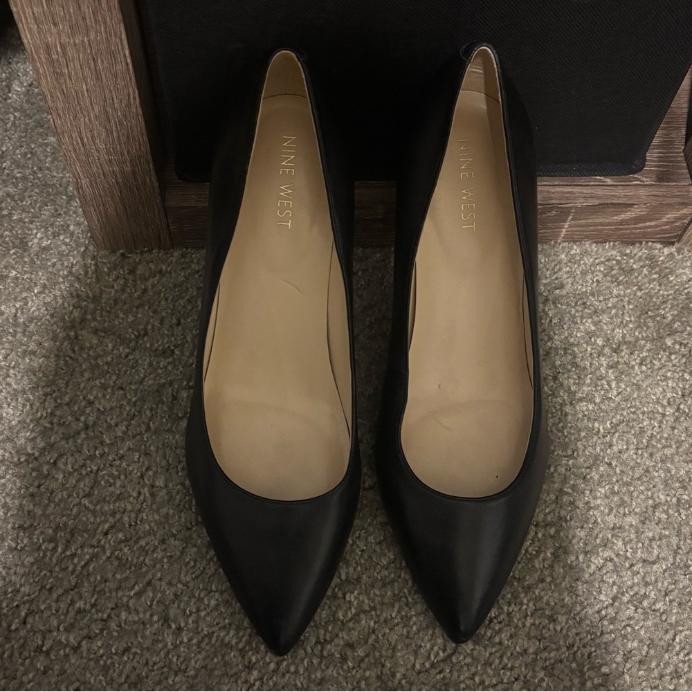 Nine West Black Pointed Toe Heels
